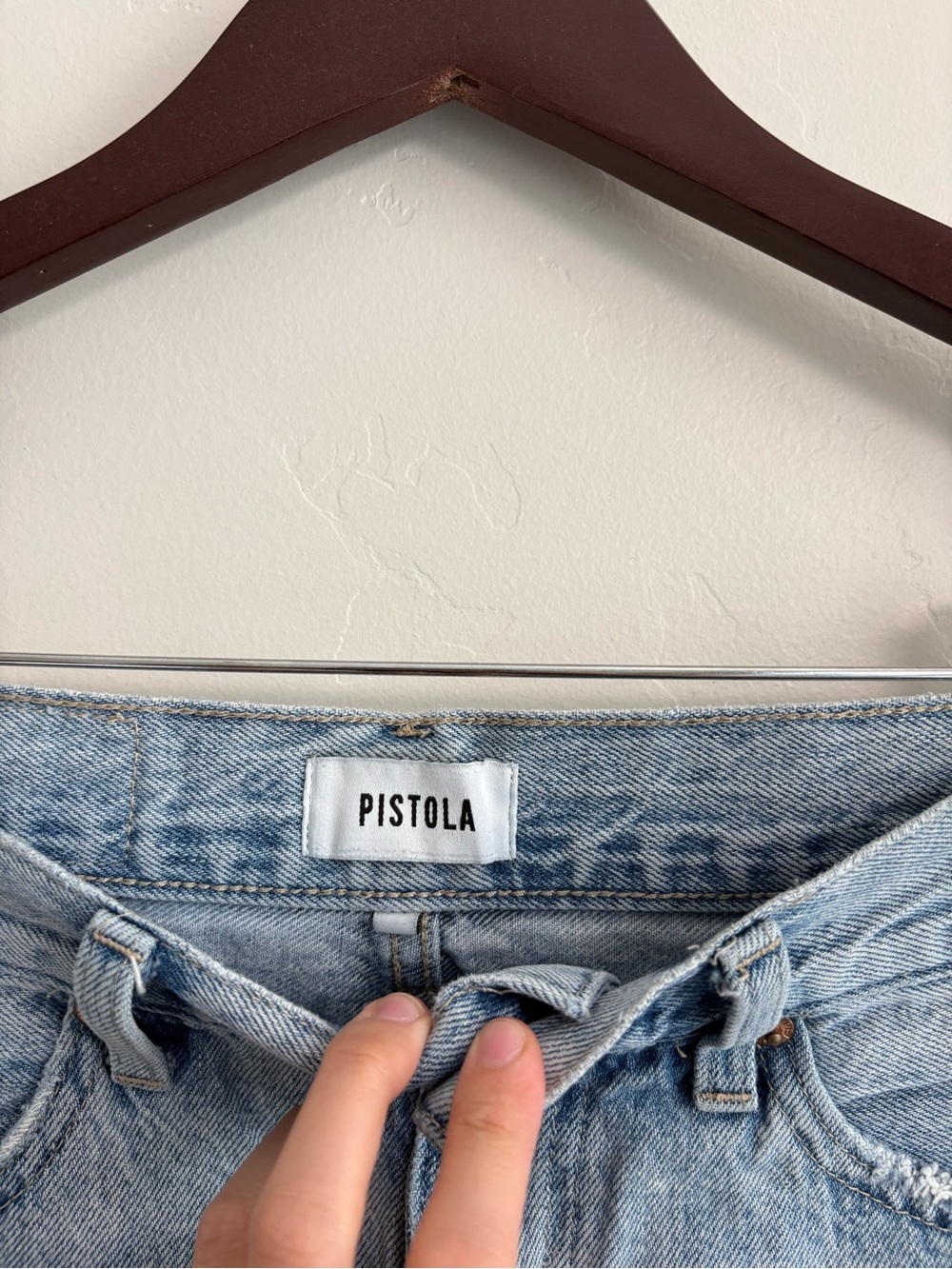Pistola Nova Shorts denim vintage blue 
Size 24 - Picture 2 of 5